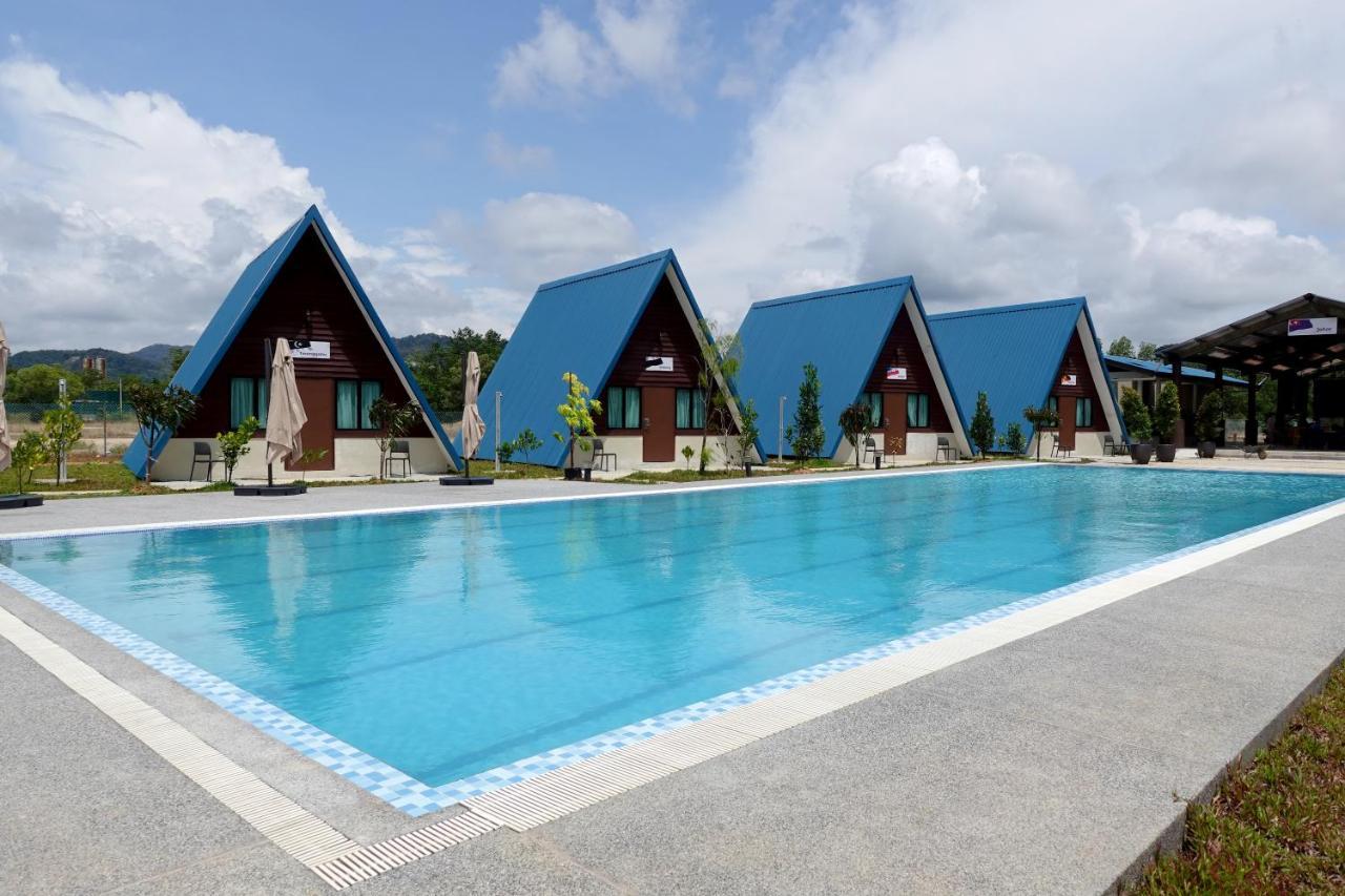 Senta Adventure Camp & Resort Minyak Beku Exterior foto